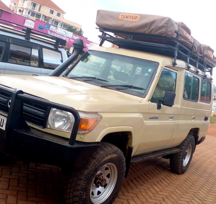 4x4-toyota-land-cruiser-hardtop-4x4-kenya-car-rentals
