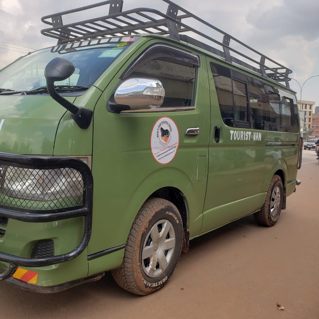 Rent a 4x4 Self-drive Safari Van for a Kenya Road Trip