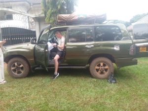 Land cruiser VX with a roof top tent