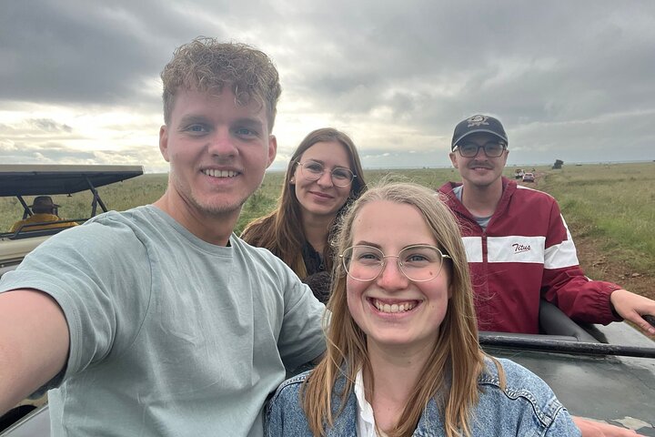 Ultimate Expert Guide to Planning a Kenya Safari Ultimate Expert Guide to Planning a Kenya Safari