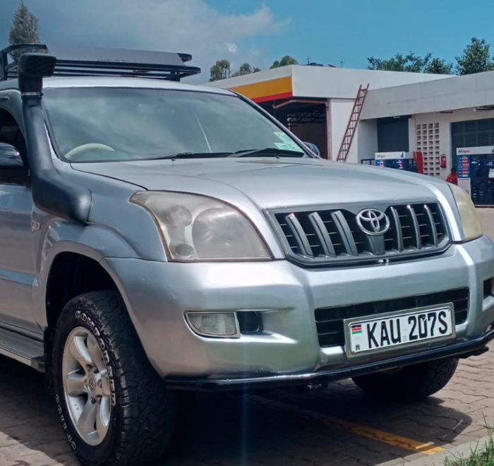 4×4 Toyota Land Cruiser V8