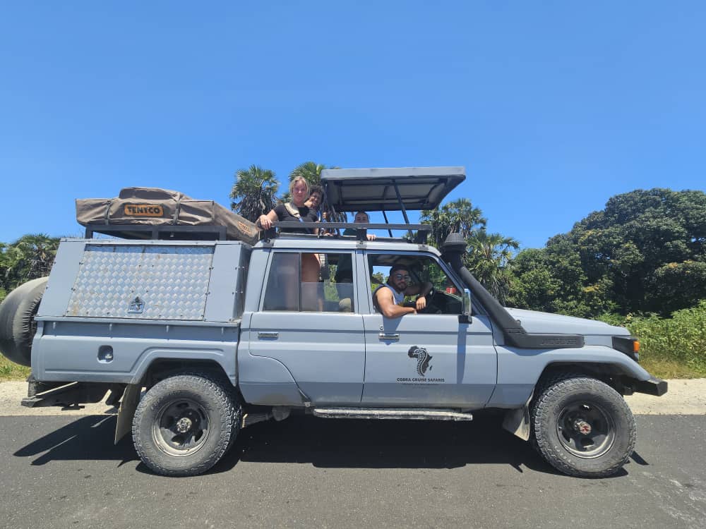 Renting a 4×4 Kenya Rooftop Tent Car in the Peak Season